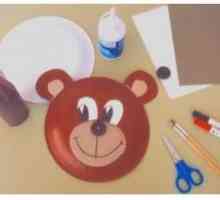Come fare una maschera orso su piatti di carta