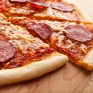 Come utilizzare formaggio fuso in pizza